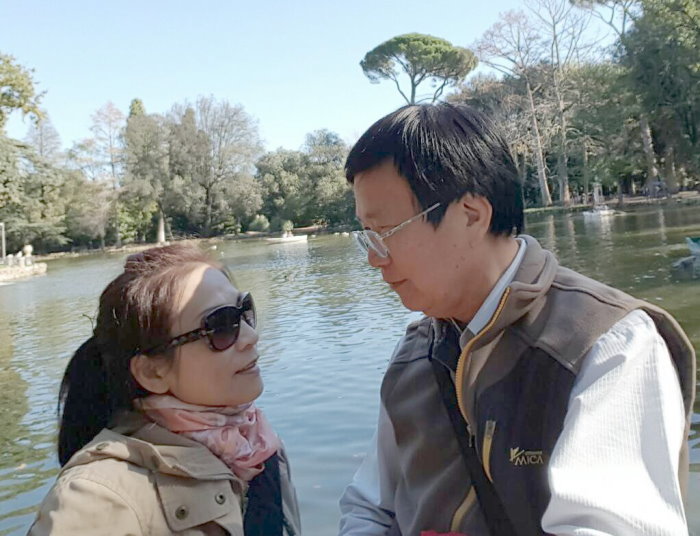 邱義源教授Photographed with wife Finny in Rome, Italy, 2016