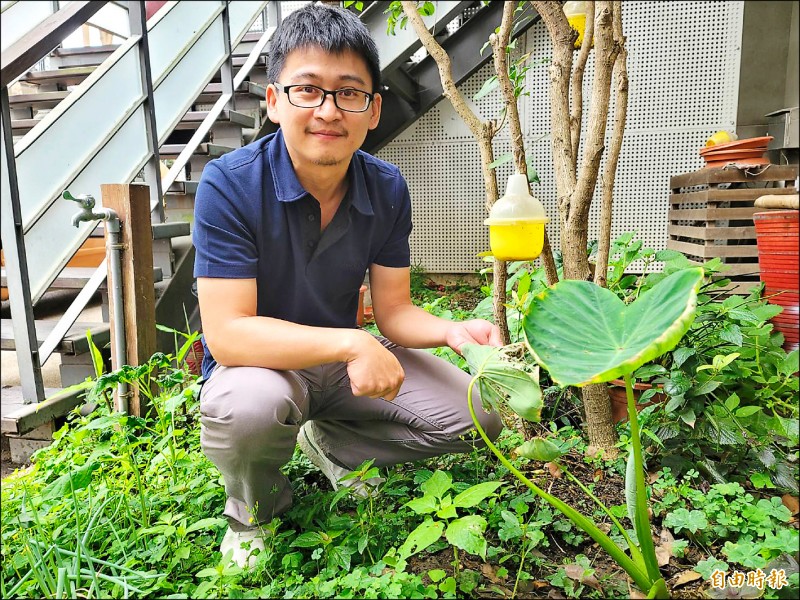 苗栗縣公館鄉農會駐點植物醫師黃世宏。（記者彭健禮攝）