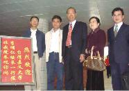 廣州華南農業大學熱烈歡迎李明仁校長(中)等人蒞校訪問
