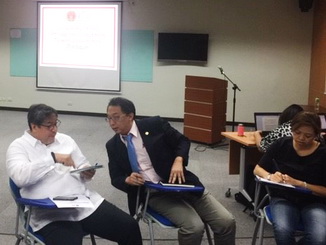 嘉大朱副校長與菲律賓大學系統行政副總校長Dr. Herbosa在Academic Concerns的group meeting中就未來可能合作的模式進行討論