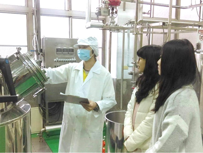 The development of the green extraction technology allows the students with more internship opportunities, thus helping reduce the education-job mismatch.