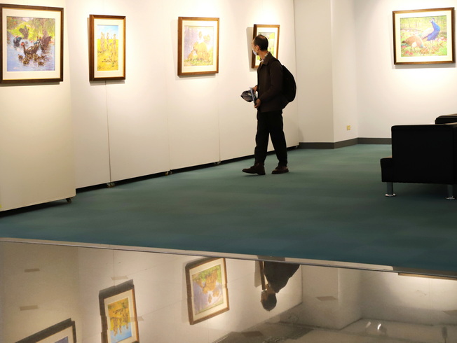 田園風情-潘蓬彬教授蘇家莊園油畫展於嘉大蘭潭校區圖書館一樓展覽廳展出50餘幅畫作。