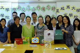 (UH). Professor Xu Di (from left 3) and Teachers  team